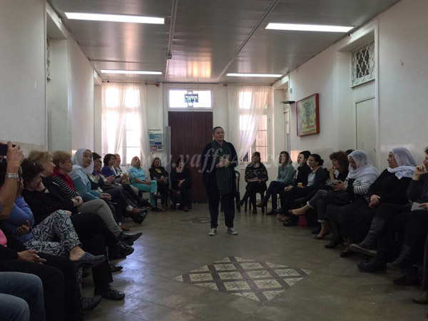 بالصور: معلمة سرية كشافة النادي الاسلامي تستضيف لقاء مرشدات ورائدات سلام 